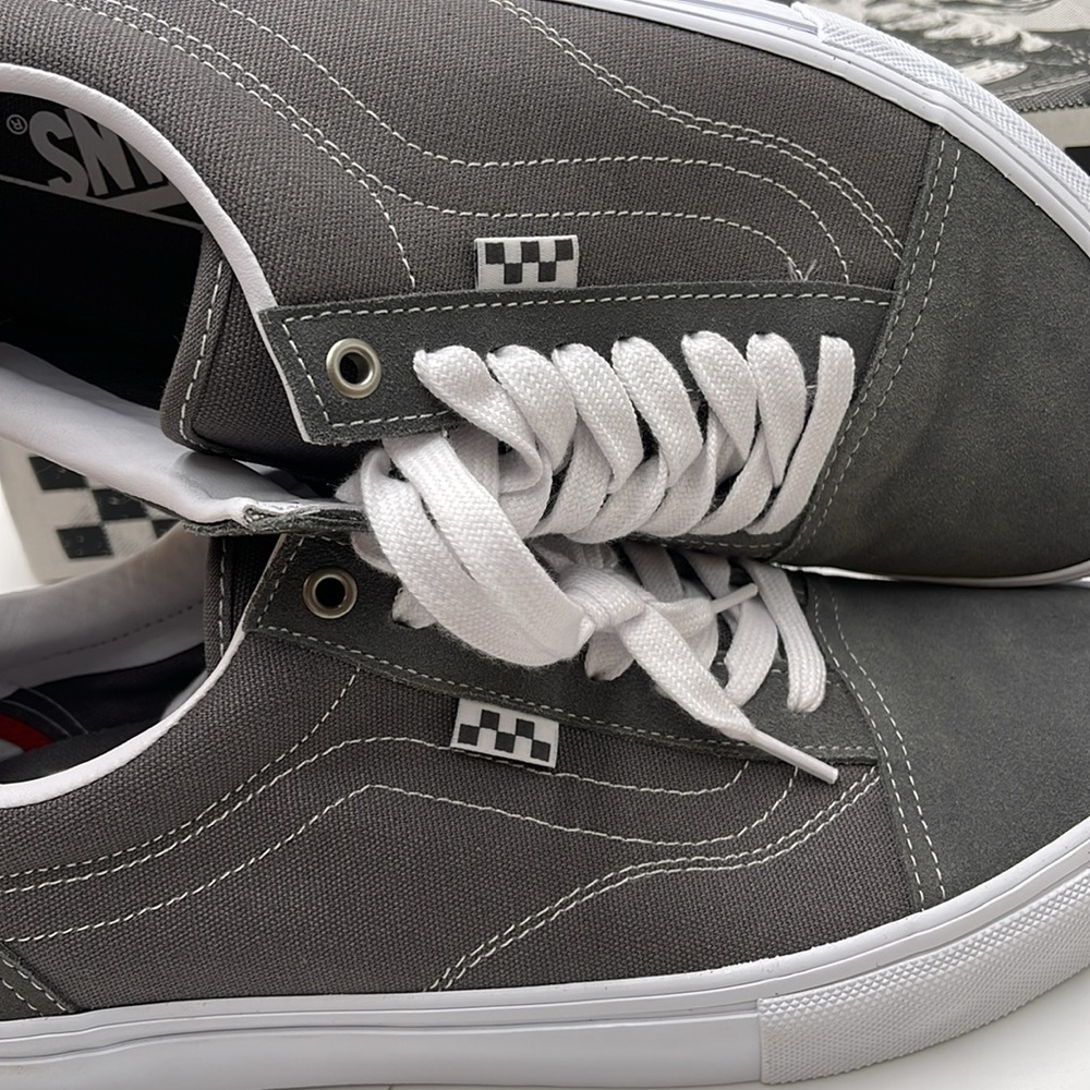 Vans Men’s Skate Old Skool 
Pewter/True White
VN0A5FCB195 Sneakers - Picture 14 of 16